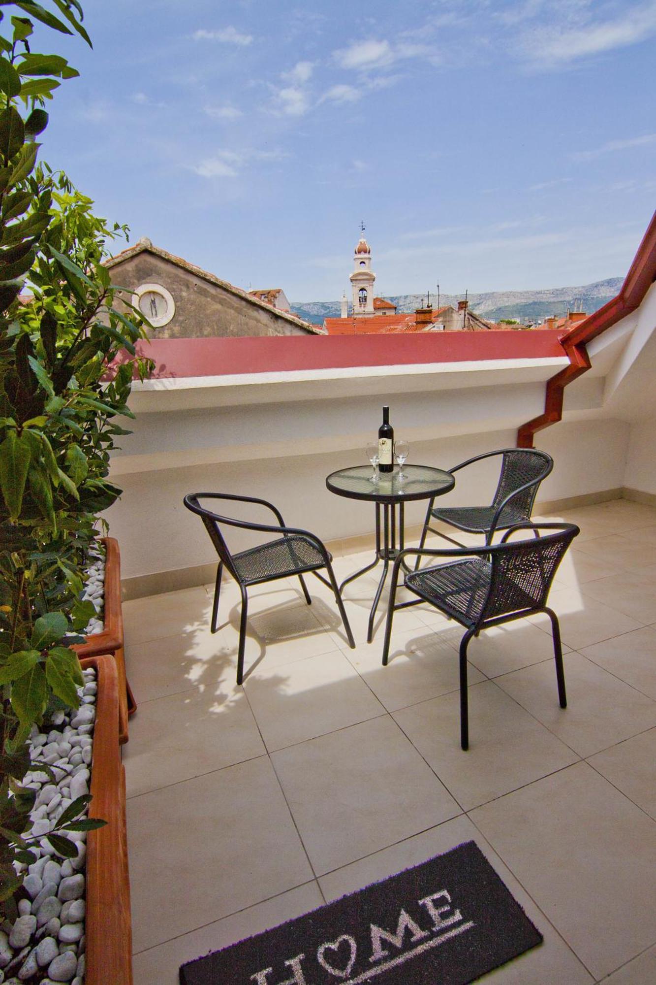 Laura Lux Suites Split Pokoj fotografie