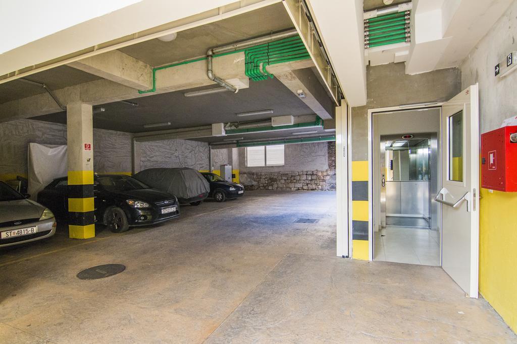 Laura Lux Suites Split Exteriér fotografie